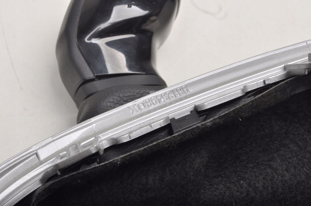 фото №10, Citroen c3 iii чехол ручка переключения передач 98125498dx