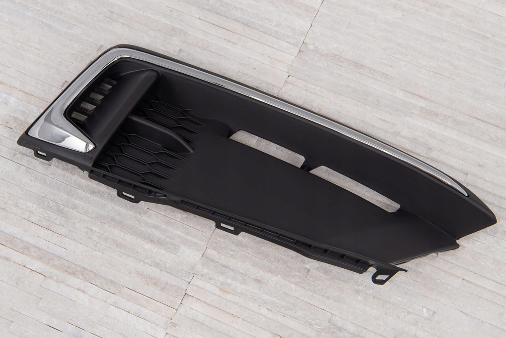 фото №8, Honda civic x 2019-2021 sedan решётка бампера правая 71180tbak50