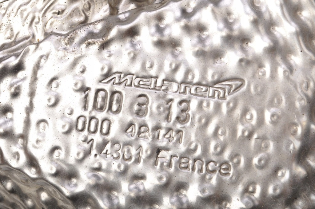 Mclaren mp4 spider накладка тепловая 00042141 00042142 комплект Недорого