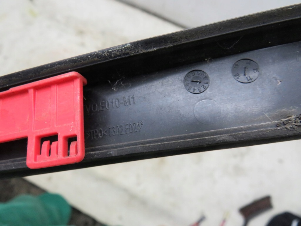 фото №9, Молдинг скло лобове права civic ix