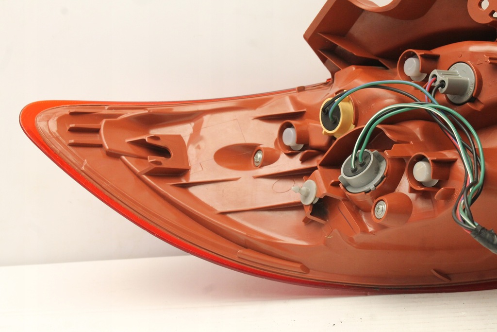 фото №6, Лампа задня правий задня mazda 2 de 3d 2009