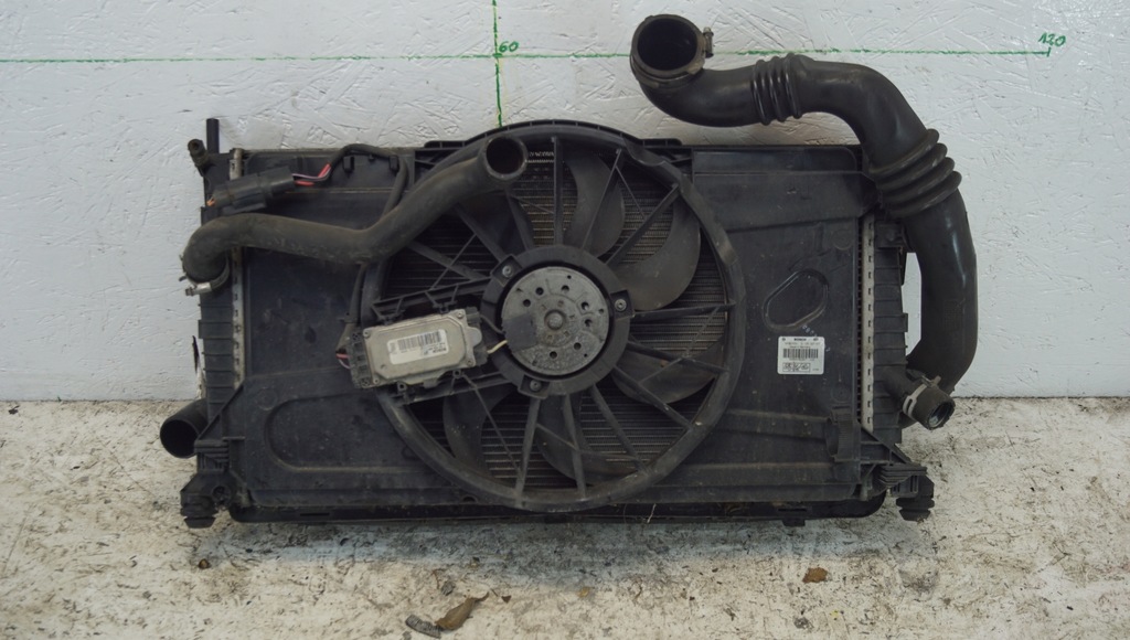 фото №11, Volvo v50 s40 комплект радиатор вентилятор