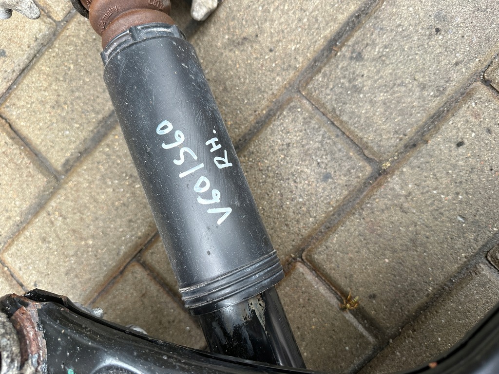 фото №7, Volvo v60 s60 18-23 fwd повний підвіска праве задні важіль поворотний кулак