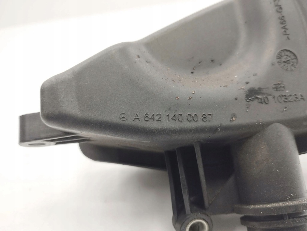 фото №5, Mercedes-benz cls c219 2006 резонатор / повітрозабірник повітря