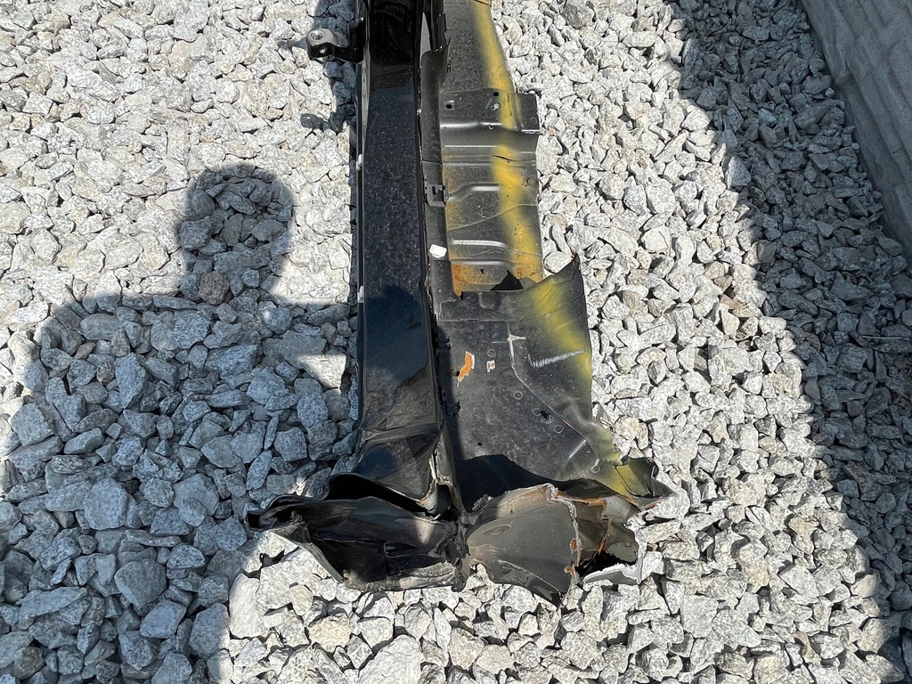 фото №7, Mercedes w205 sedan чверть лівий перед