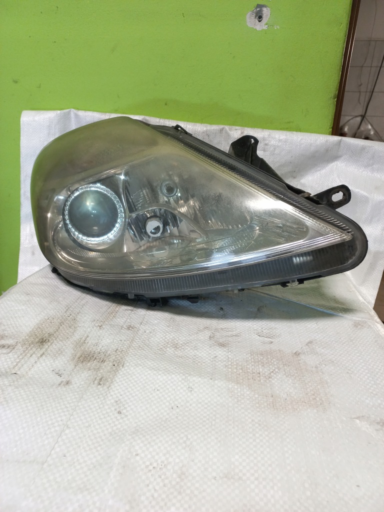 Купити Citroen c8 лампа перед права фара правий 1494315080 89006368