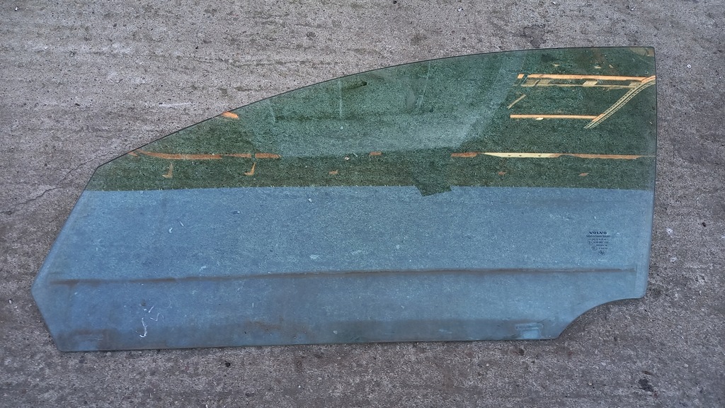 фото №1, Стекло дверь левый перед volvo v50