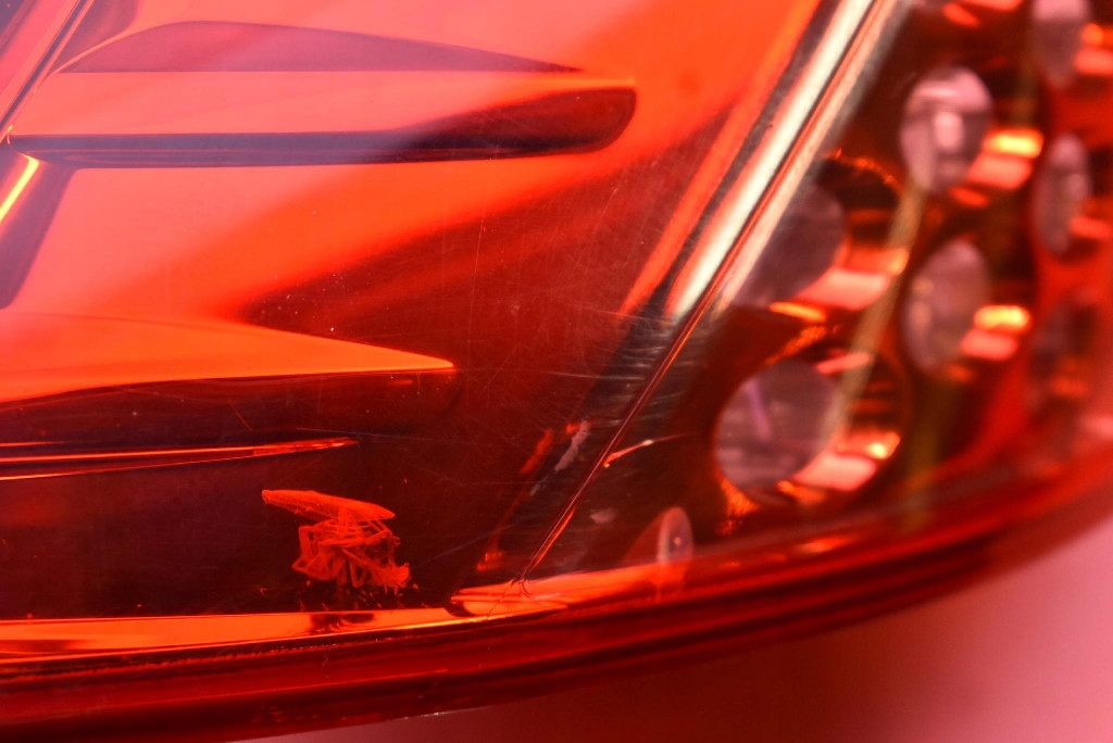 фото №11, Лампа левая задняя задняя 9683460880 peugeot 3008 1 i 10-13