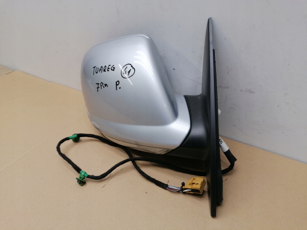 Зеркало правое vw touareg i рестайлинг  7 pin 06-10 la7w Доставка