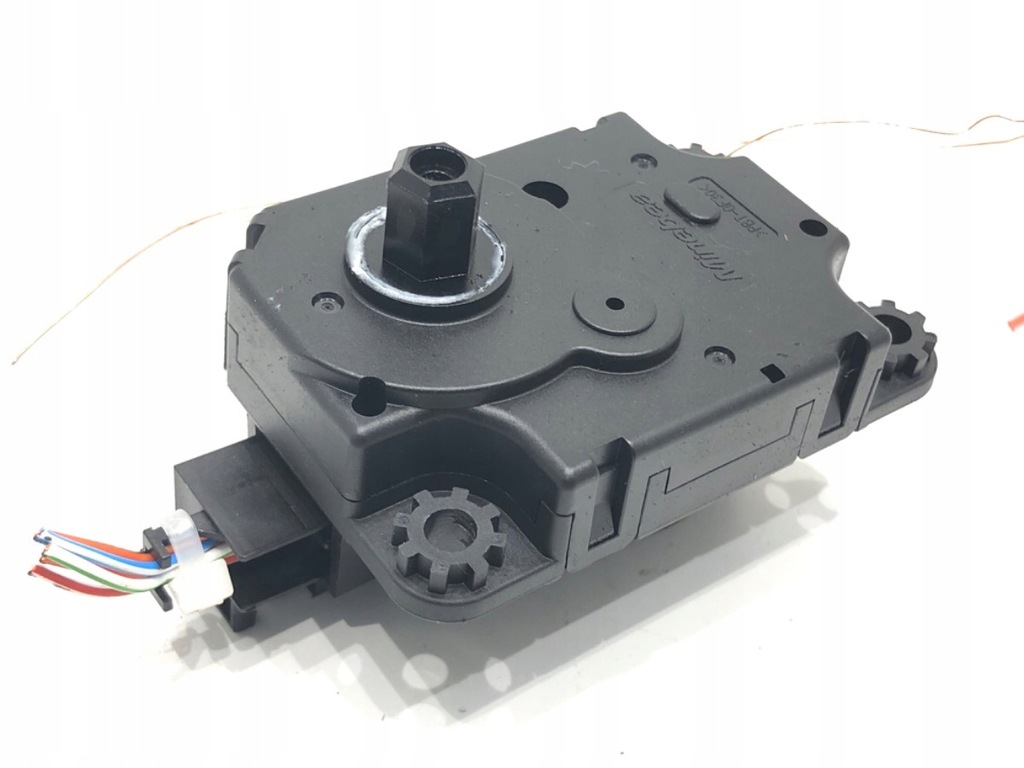 фото №1, Двигатель отопителя toyota a21201700 proace моторчик