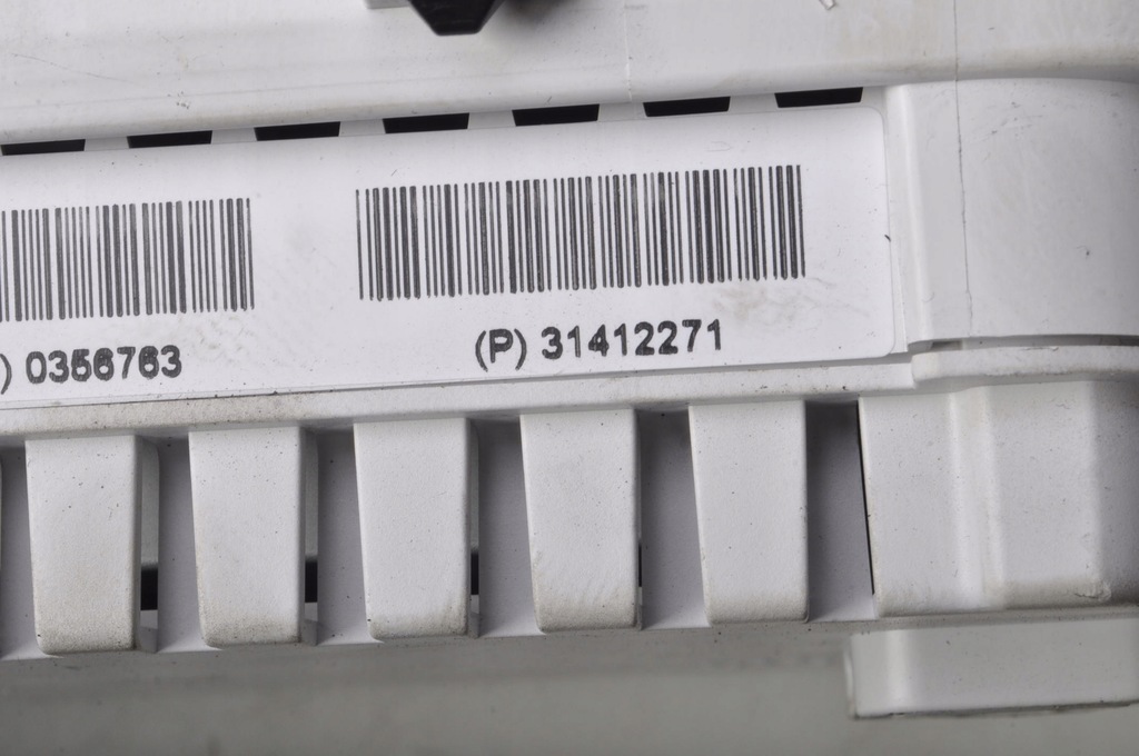 фото №8, Volvo v40 ii 1.6 d лічильник прилади 31412271