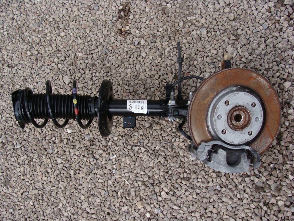 фото №1, Поворотный кулак амортизатор левый corsa 208 ii 9831167880