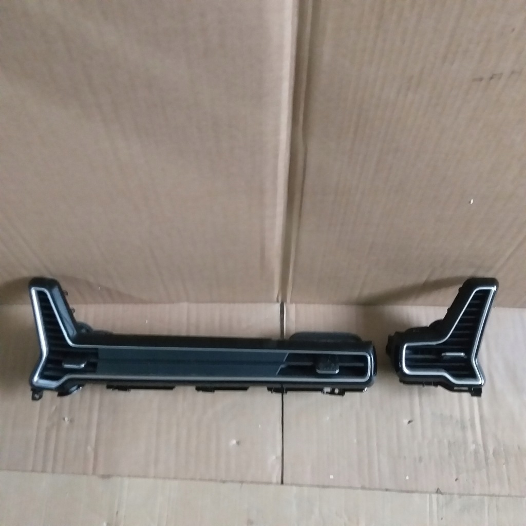 фото №1, Kia sportage 5 v nq5 21-25 решётки консоли впуск