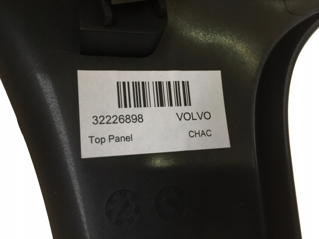 фото №3, Volvo xc40 защита рамка среднего туннель 32226898