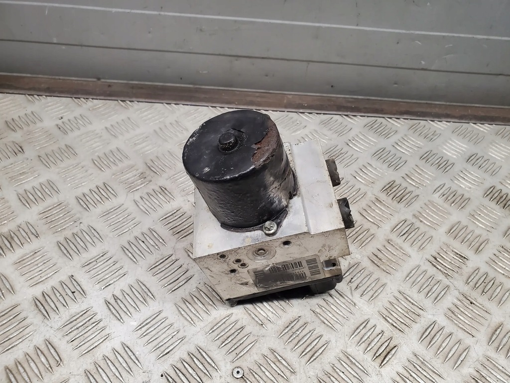 фото №1, Dodge ram 5.7 hemi 4x4 2010-2018 с передний насос abs