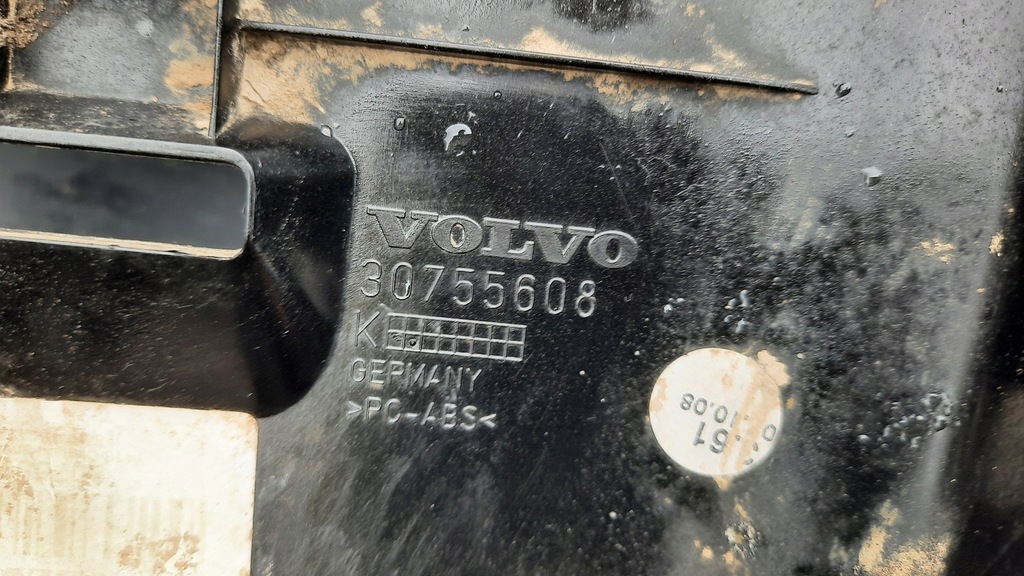 фото №7, Рамка туннель среднего volvo xc60 30755608