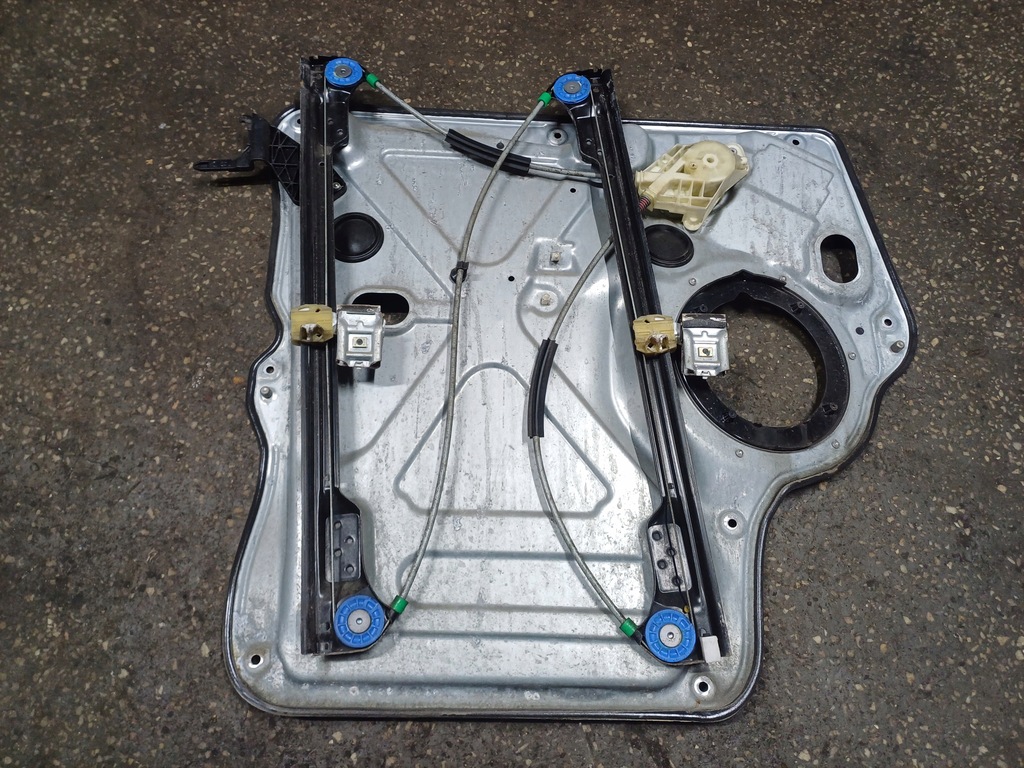 фото №1, Подъемник стекло правый перед vw t5 transporter caravelle