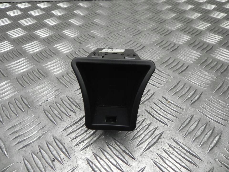 фото №1, Экран alfa romeo 156 2001 1560167770