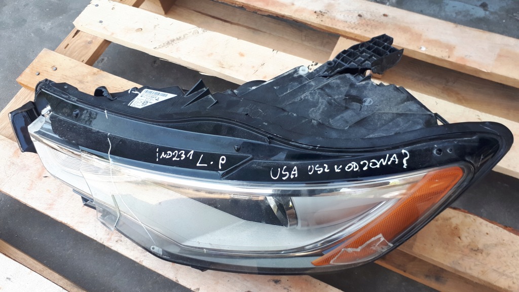 фото №1, A6 c7 4g лампа левая левый перед ксенон usa