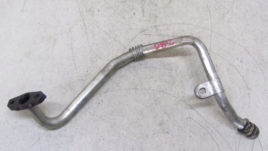 фото №2, Nissan x-trail t32 1.6 трубка шланг оливи r9m