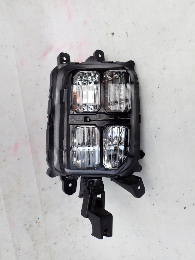 фото №1, Mitsubishi asx lift 20- противотуманная фара drl led правый