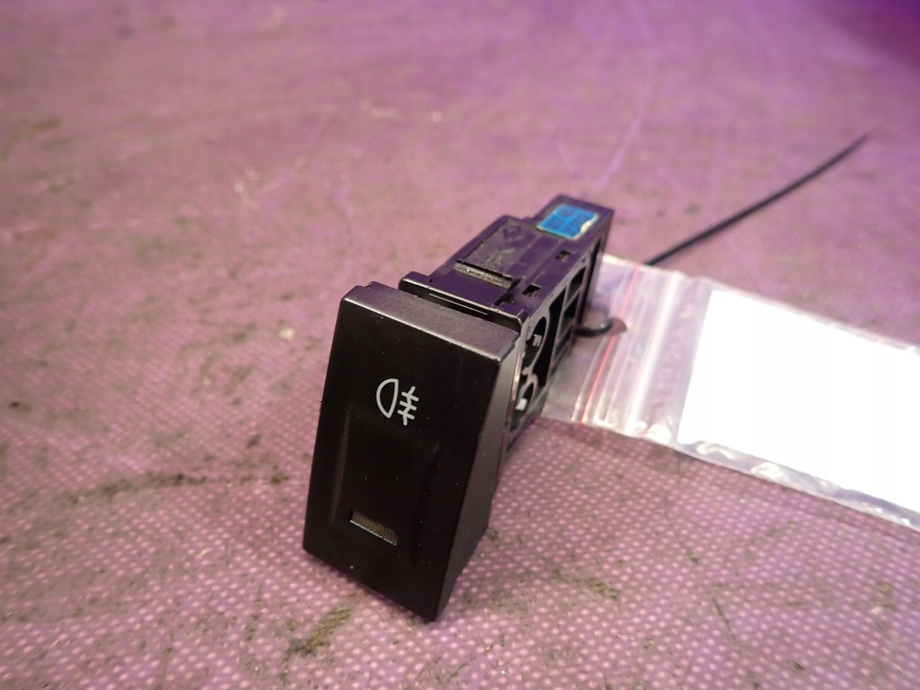 фото №1, Hyundai coupe ii 01-05 перемикач кнопка світла 93740-2c002 6 pin