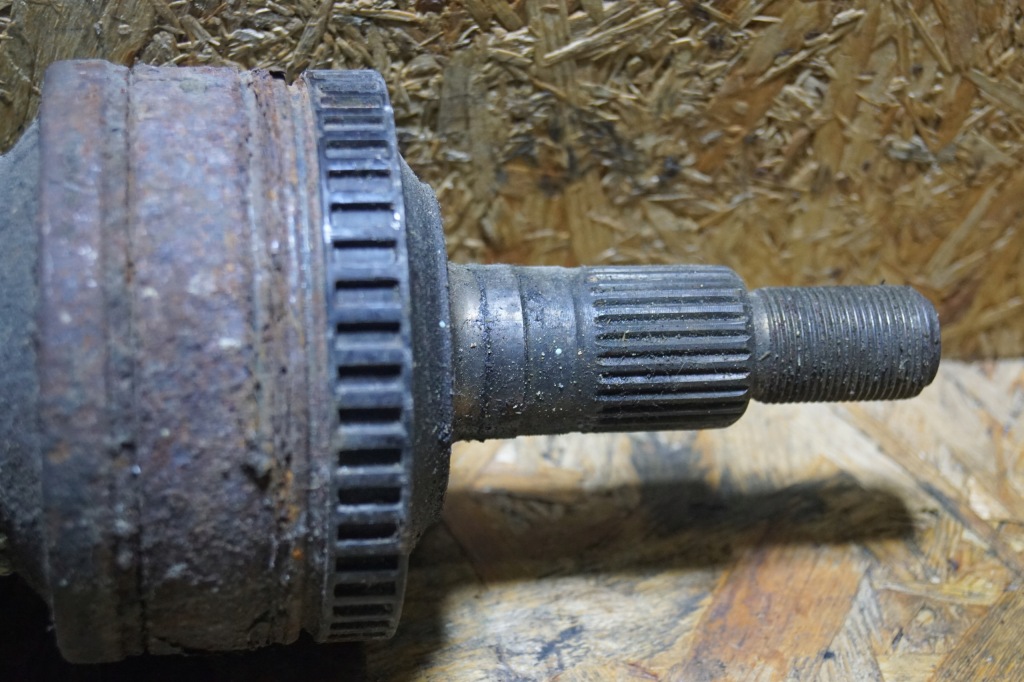 Приводной вал задний porsche boxster 986 98633202450 Доставка