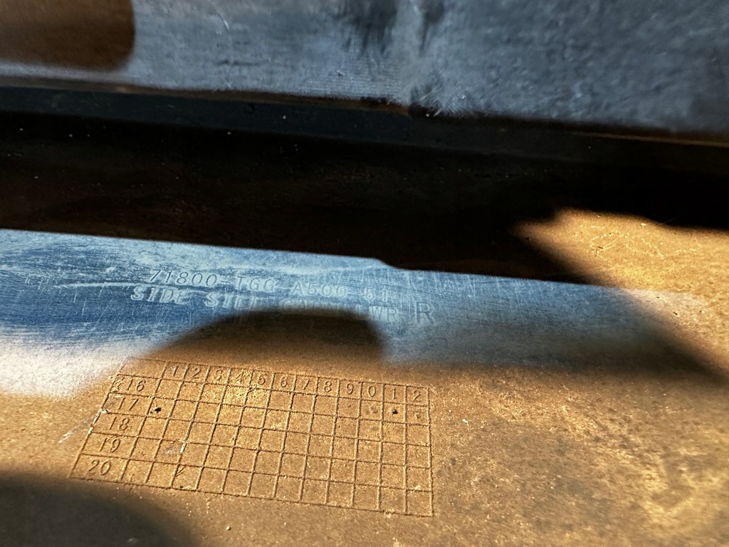 фото №8, Honda civic x type r молдинг порог правая 71800-tgg-a500-51