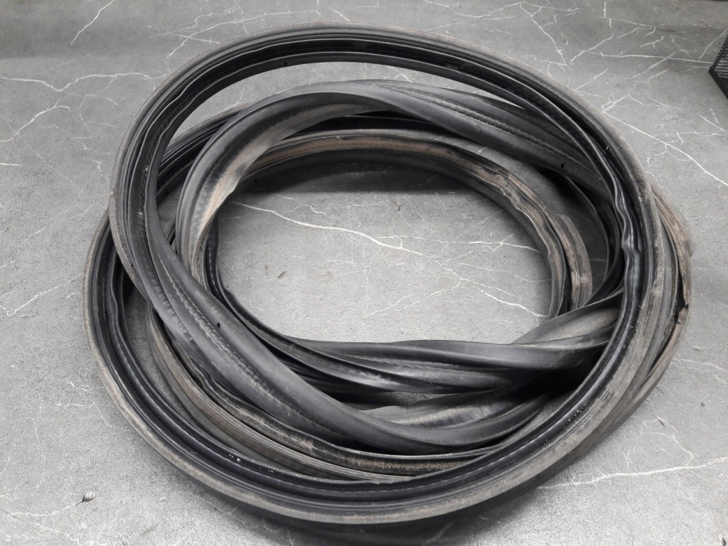 Купити Прокладка багажника opel agilla a