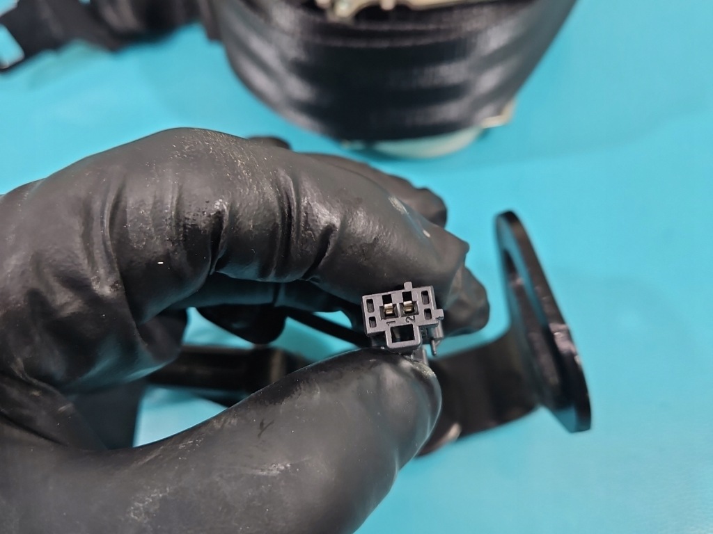 фото №7, Pas безпеки задня правий iii ряд peugeot 5008 i 09-13