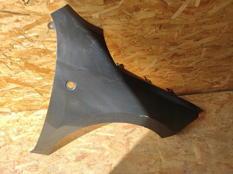 фото №1, Крыло передний перед skoda rapid 12- правый