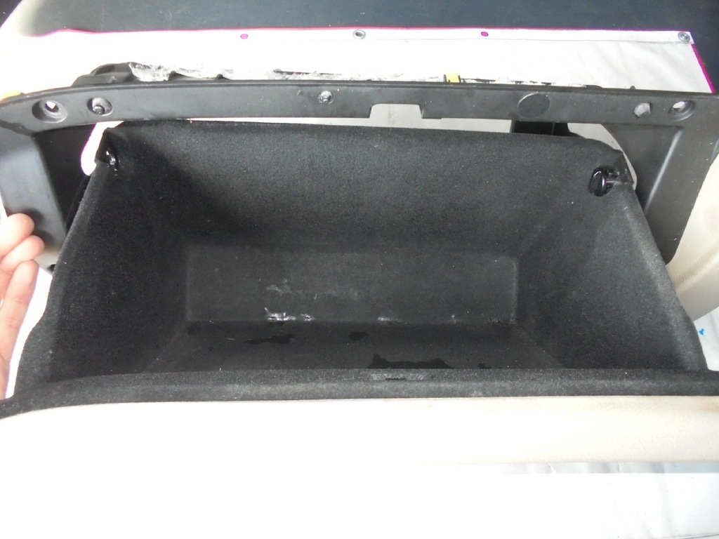 фото №5, Бардачок пассажира lexus rx ii 400h 2007