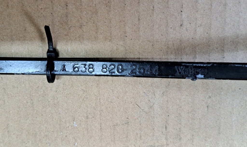 фото №4, Mercedes vito w638 рычаг дворники правый перед