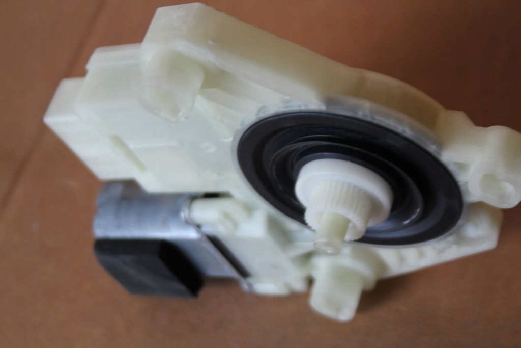 фото №1, Моторчик підйому скло 5q4959811e