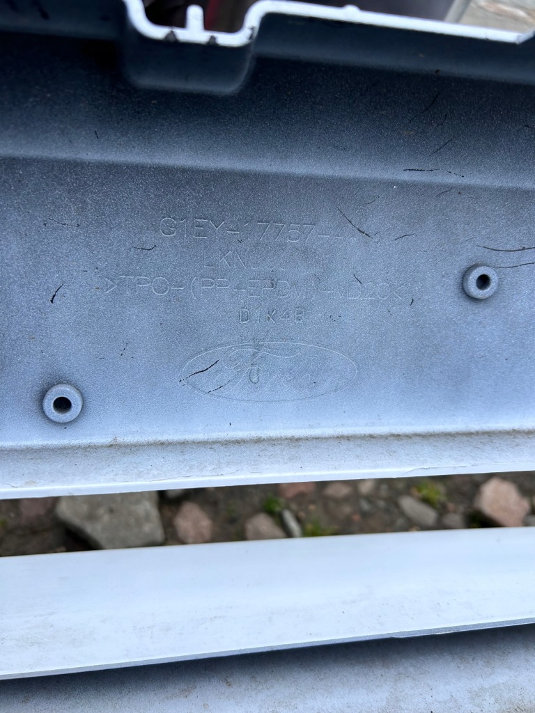 Бампер передний ford focus mk3 lift rs Доставка