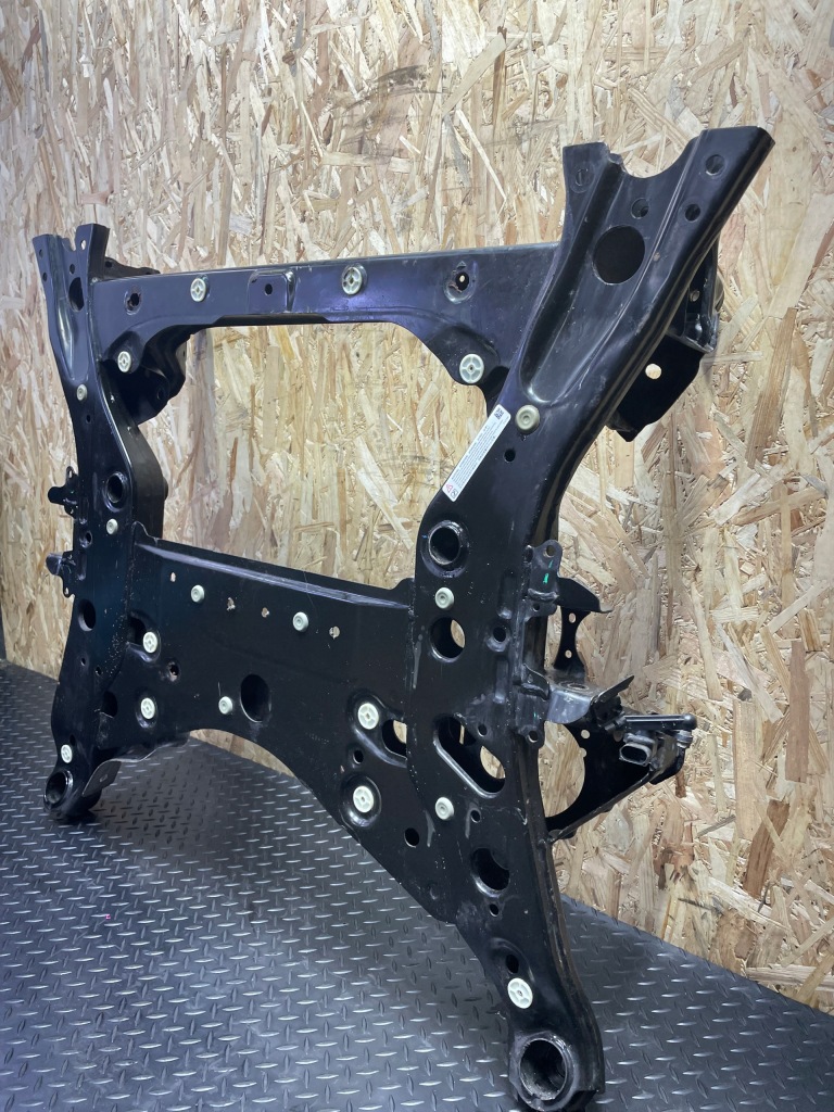 Купить Bmw x3 g01 x4 g02 подрамник поперечина подрамник перед xdrive x-drive 6891256