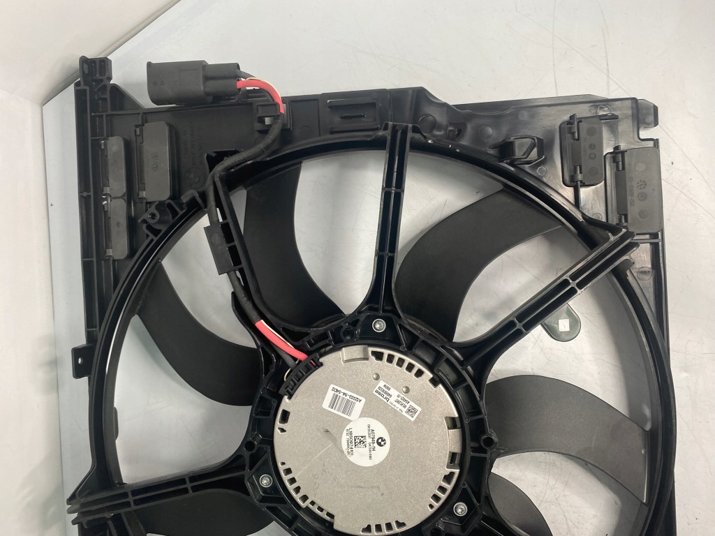 Вентилятор bmw f10 f11 178990-10 7594610 Ціна