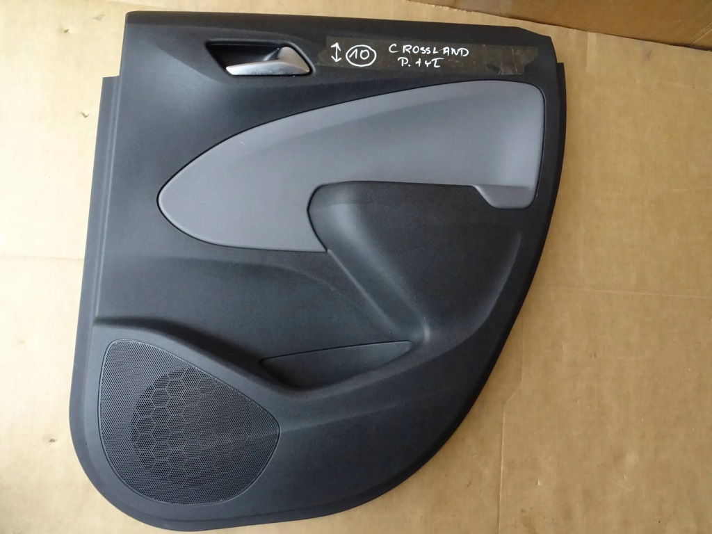 Купить Opel crossland обивка правая обшивка правый задняя