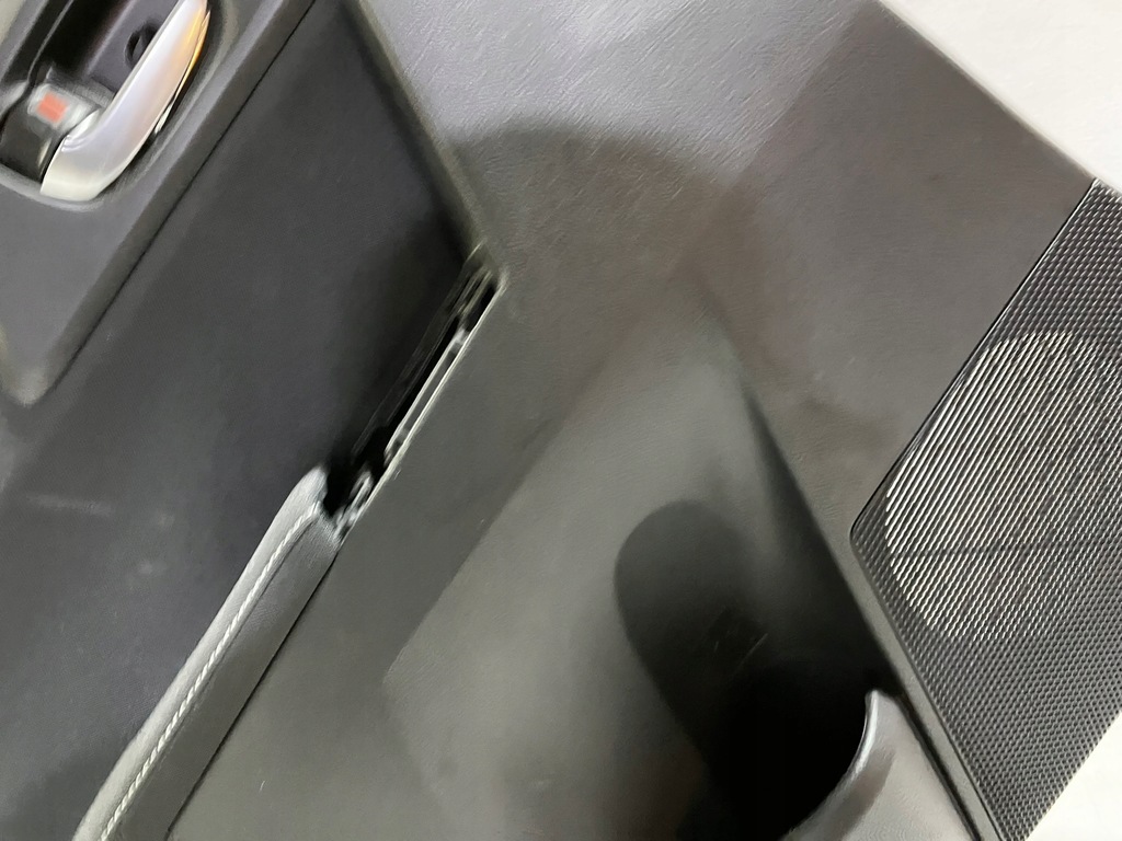 фото №7, Auris ii lift selection обшивка двері лівий задня