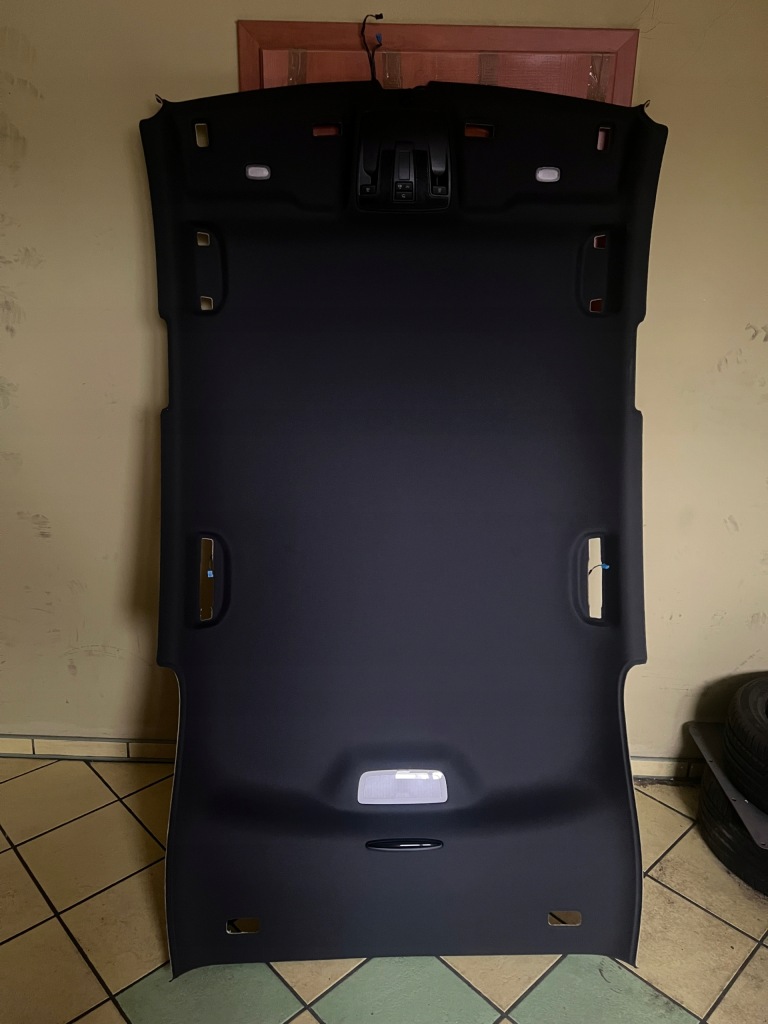 фото №1, Mercedes klasa b w246 потолок czarna europa