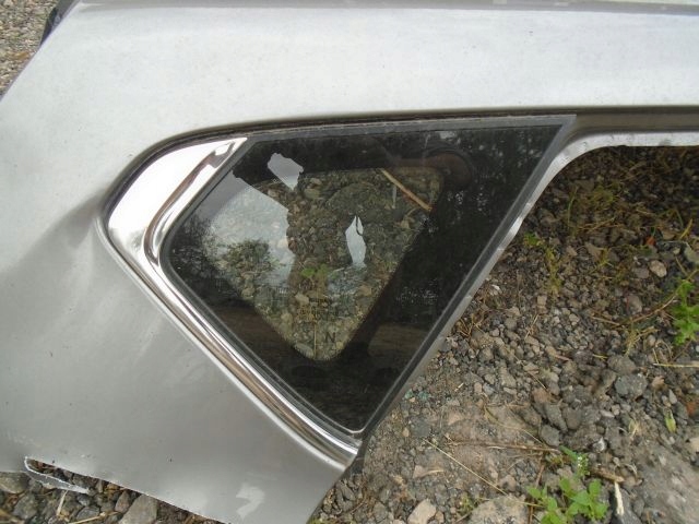 фото №1, Nissan pulsar стекло стекло кузовная правая