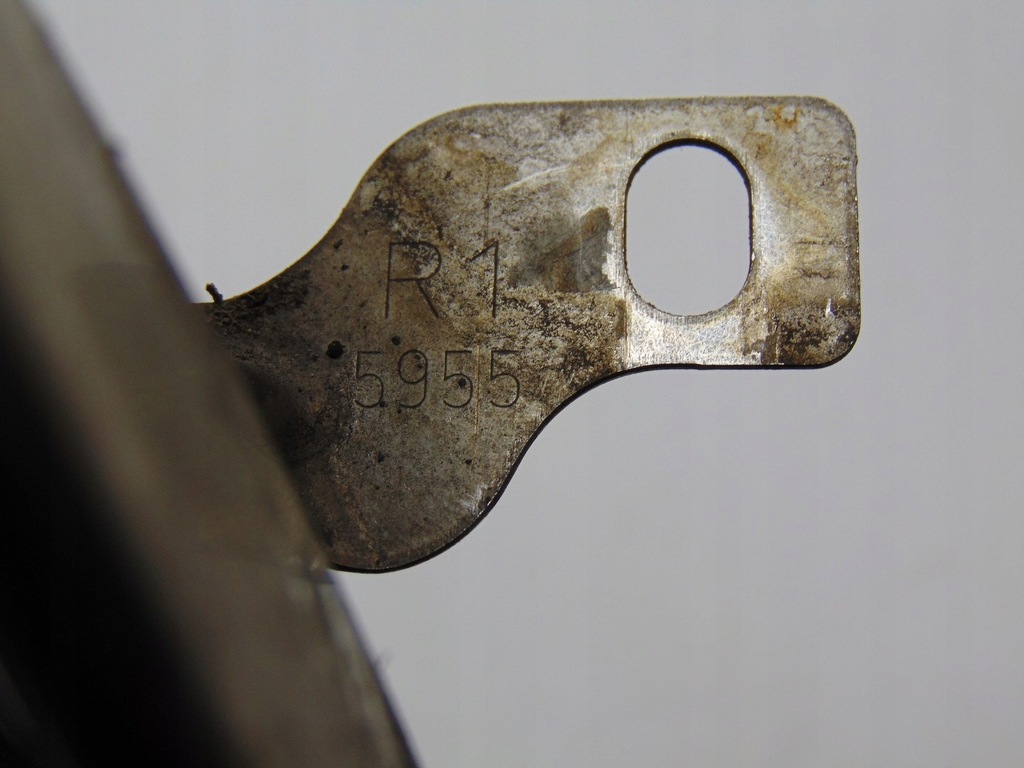 фото №6, Наконечник глушника вихлоп права mercedes 204 glk