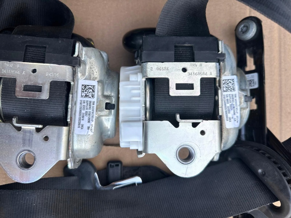 фото №6, Alfa romeo stelvio приборная панель консоль pulpit подушка безопасности ремни