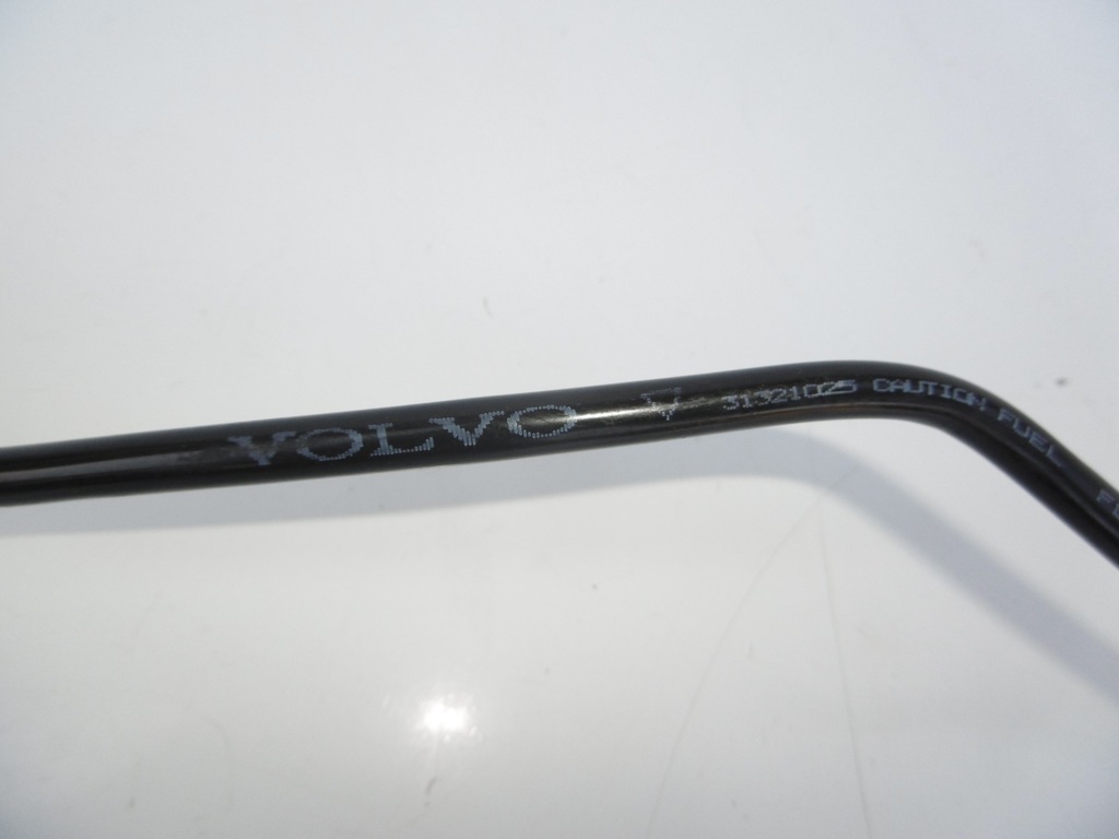 фото №8, Шланг трубка топлива volvo v70 iii s80 ii 2.0 d3