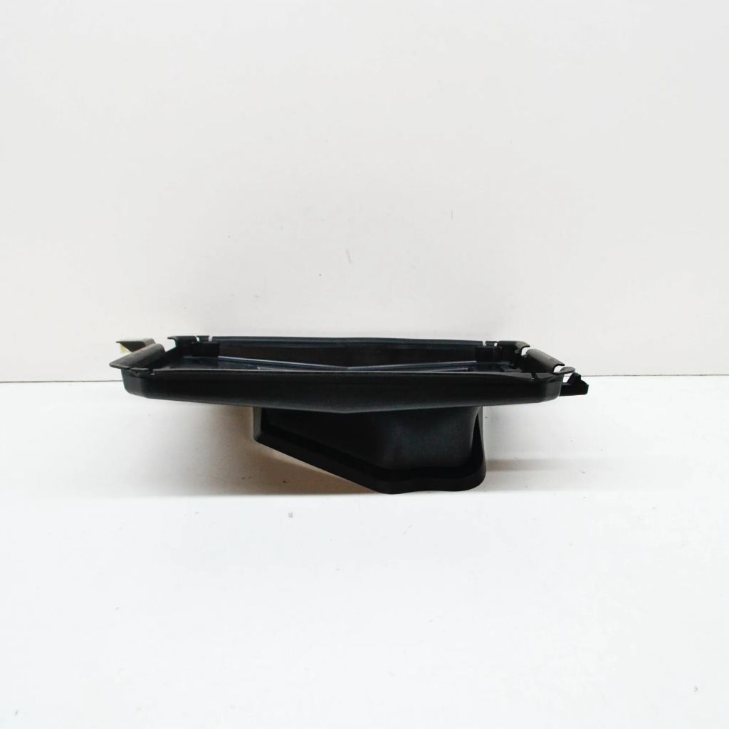 фото №6, Bmw x7 g07 m наружная радиатор правый канал воздуха 51748070208