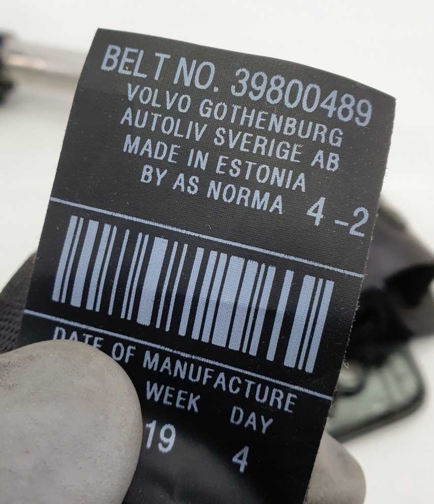 Pas натяжитель правый задняя сиденье volvo v60 39800489 Цена