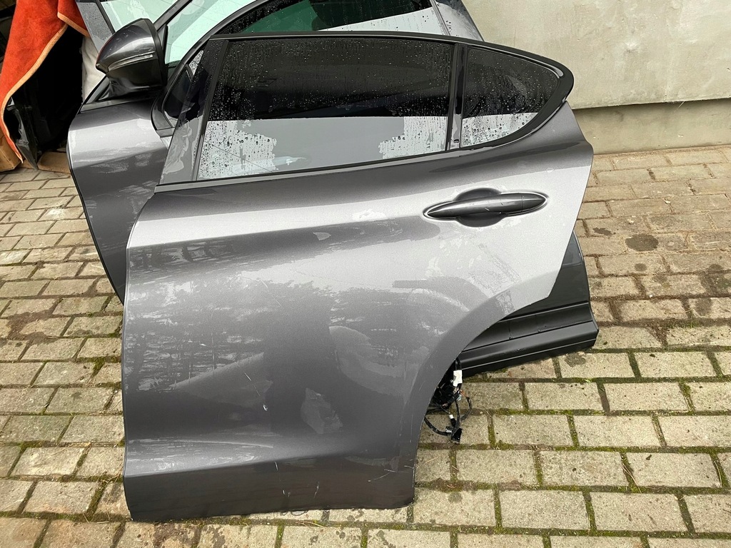 фото №1, Alfa romeo stelvio двері ліва задні задня