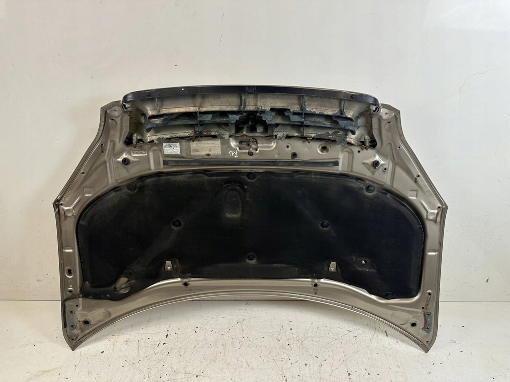 фото №13, 2002 toyota avensis verso капот