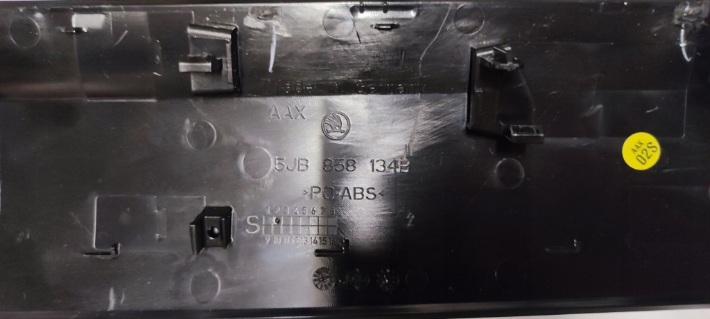 фото №3, Dekor панелі skoda rapid 5jb858134b