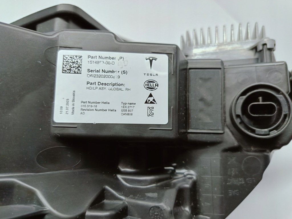Tesla model 3 m3 рестайлинг  y my 20- фара правый  перед full led европа  1514953-00-d Недорого